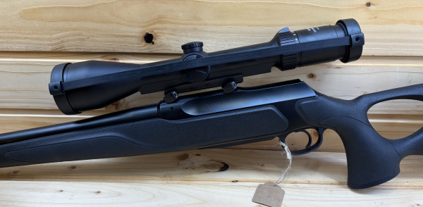 Sauer & Sohn 505 Synchro XT Outback in 8,5x55 mit Meopta MeoStar R2 2,5-15x56 S & Roedale Ti48